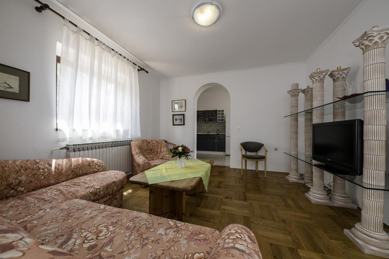 Apartments Dedic Supetarska Draga Exterior photo